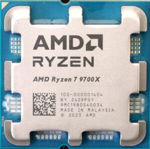כרטיס מסך AMD מעבד Tray up to 8 cores Radeon Graphics