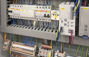 נתב Aruba IOn 1830 4SFP Sw